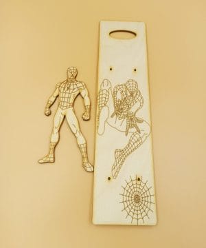 Ξύλινη πλάτη και στοιχείο  για πασχαλινές  λαμπάδες με σχέδια 30*7.5 cm με σχέδιο Spiderman