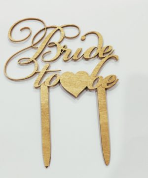Ξύλινο cake topper "bride to be"