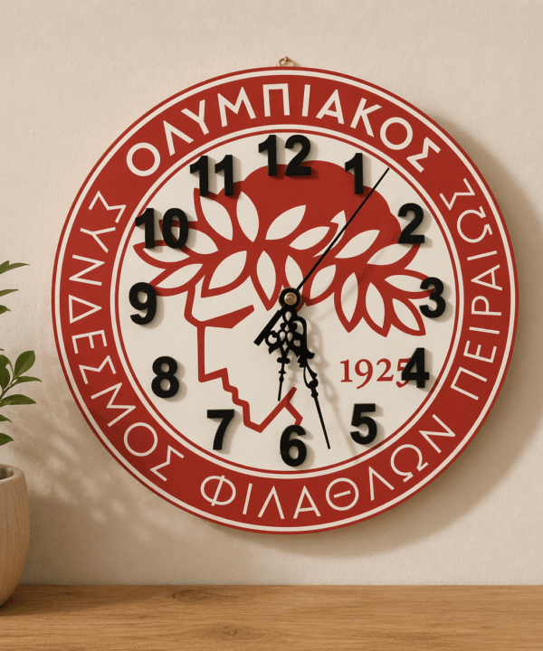 Ξύλινο ρολόι του Ολυμπιακού