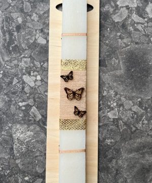 Λαμπάδα με πεταλούδες