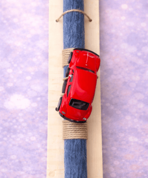 Λαμπάδα με αυτοκινητάκι