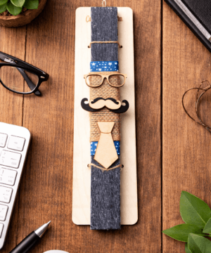 Λαμπάδα με διακοσμητικά Γιαλιά μουστάκι γραβάτα