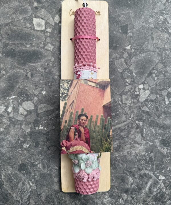 Λαμπάδα frida kahlo με μελισσοκέρι-  κάκτους, με μαγνητάκι