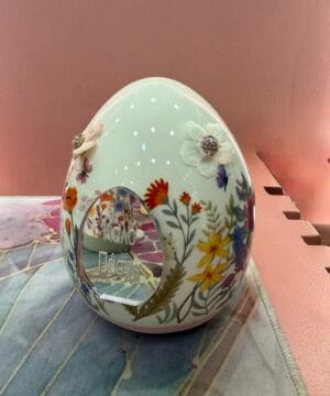 Αυγό φλοράλ με ασημί καλό Πάσχα - μεγάλο - Ροζ βάση