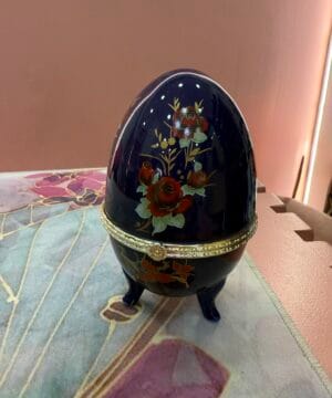 Αυγό κεραμεικό vintage ανοιγόμενο