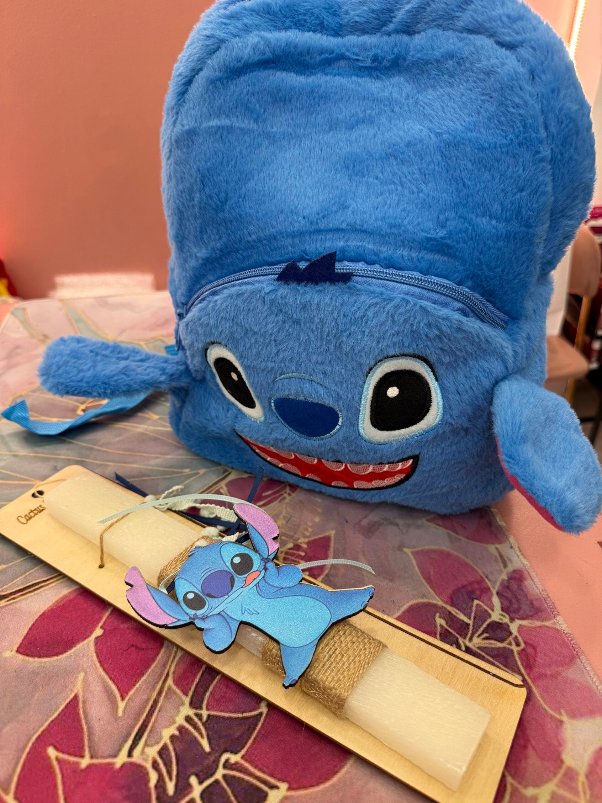 Λαμπάδα - Stitch με μεγάλη τσάντα backpack